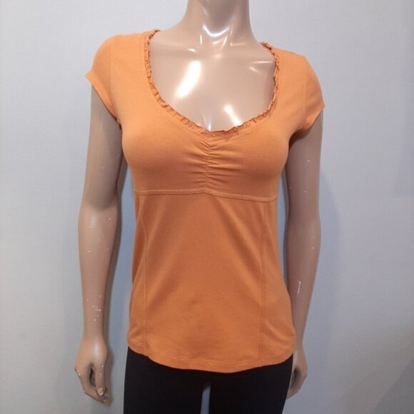 3/$20 LIZ & CO Cap Sleeve Tshirt Ruffled Vneck Shirred Empire Waist Top Pumpkin - Picture 11 of 11